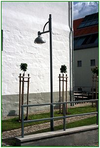 Auenbeleuchtung am historischem Rathaus Weiensee